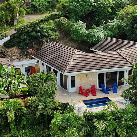 Spectacular Luxury Rental With Ocean Views And Private Pool
